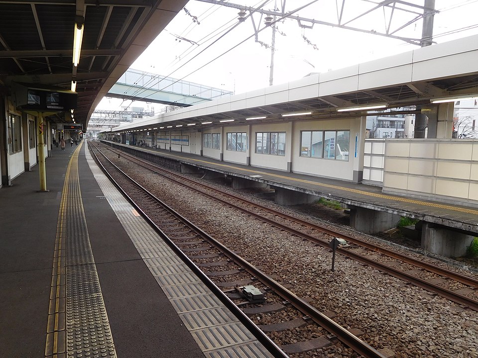 読売ランド前駅
