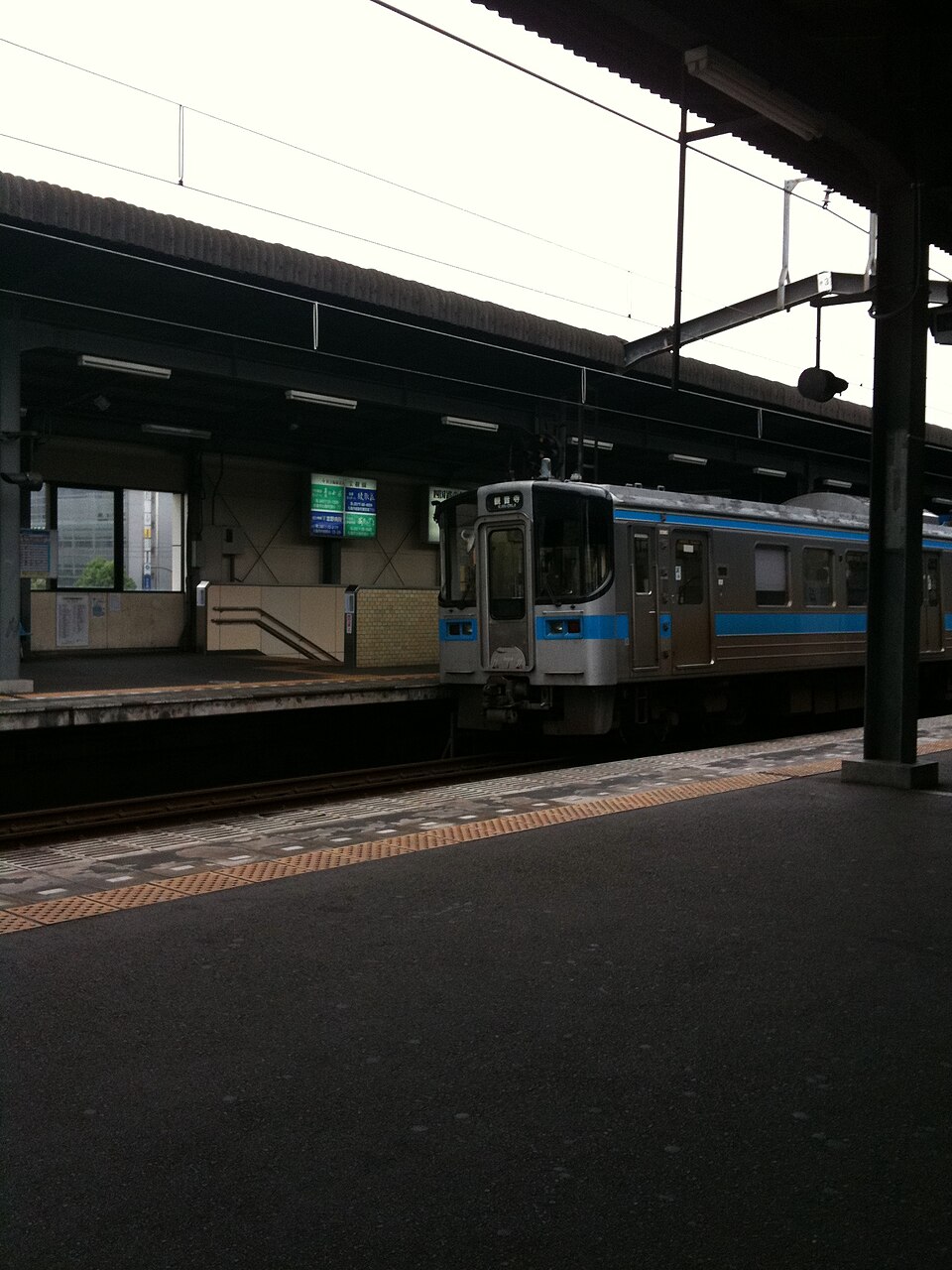 丸亀駅