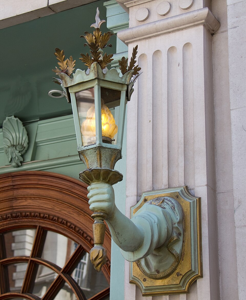 Fortnum & Mason