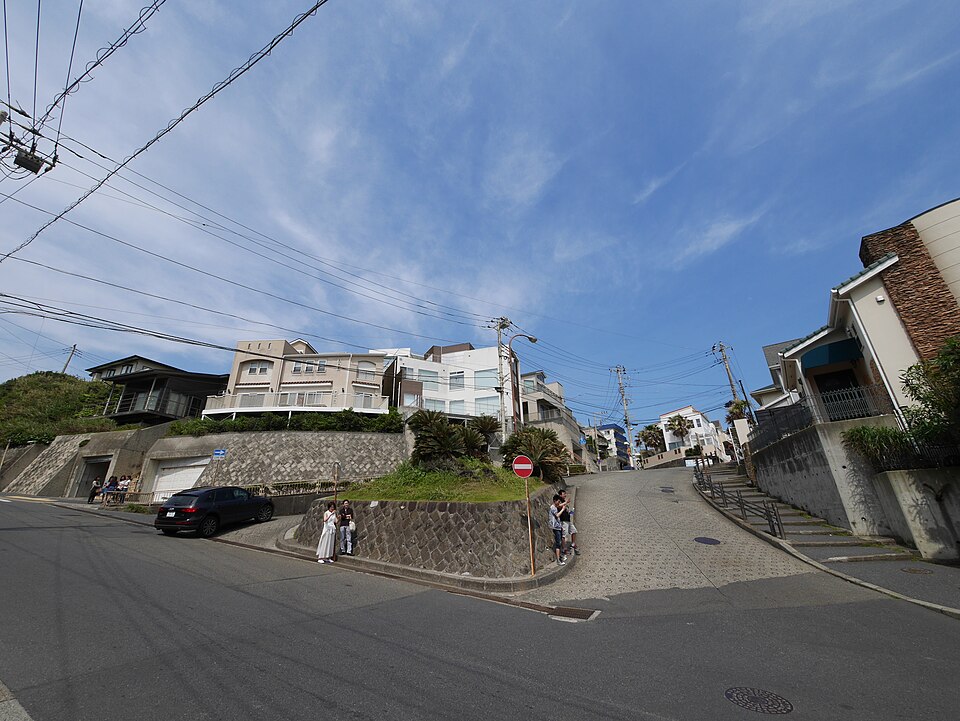 鎌倉高校前 踏切