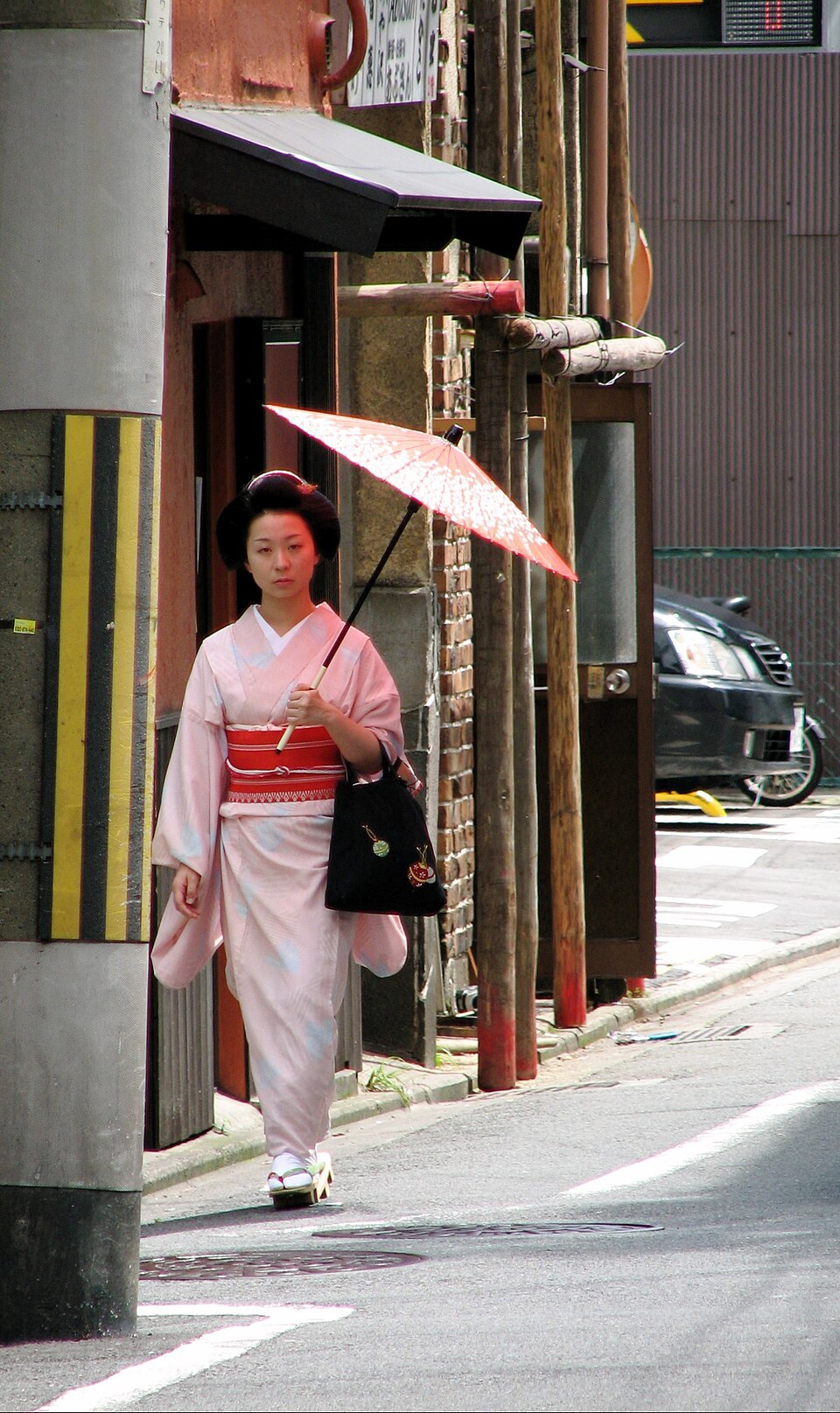 真橋通西