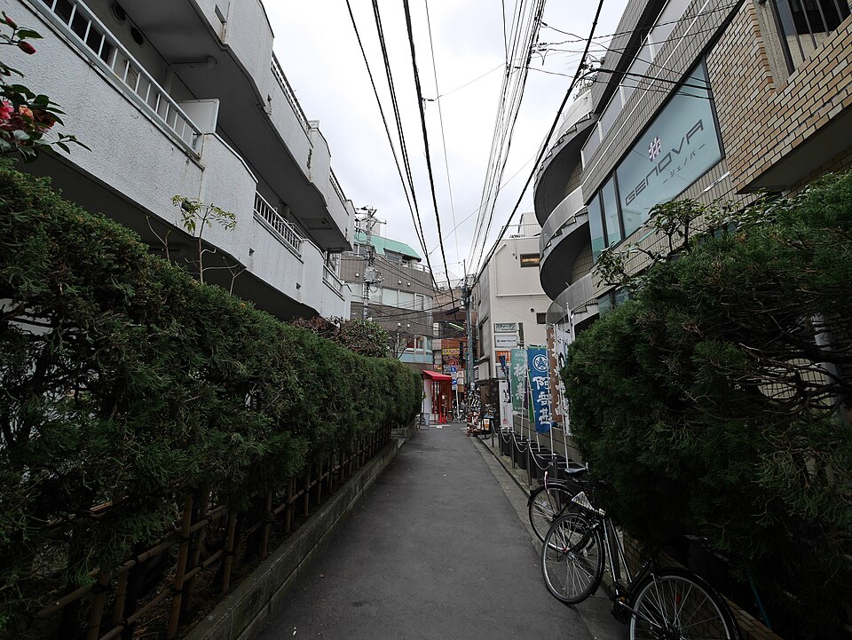 下北沢南口商店街