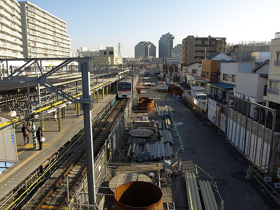 星川駅