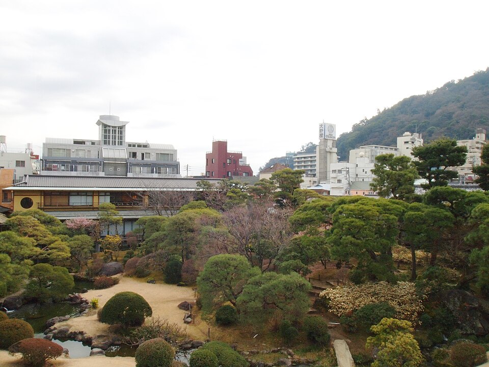 起雲閣