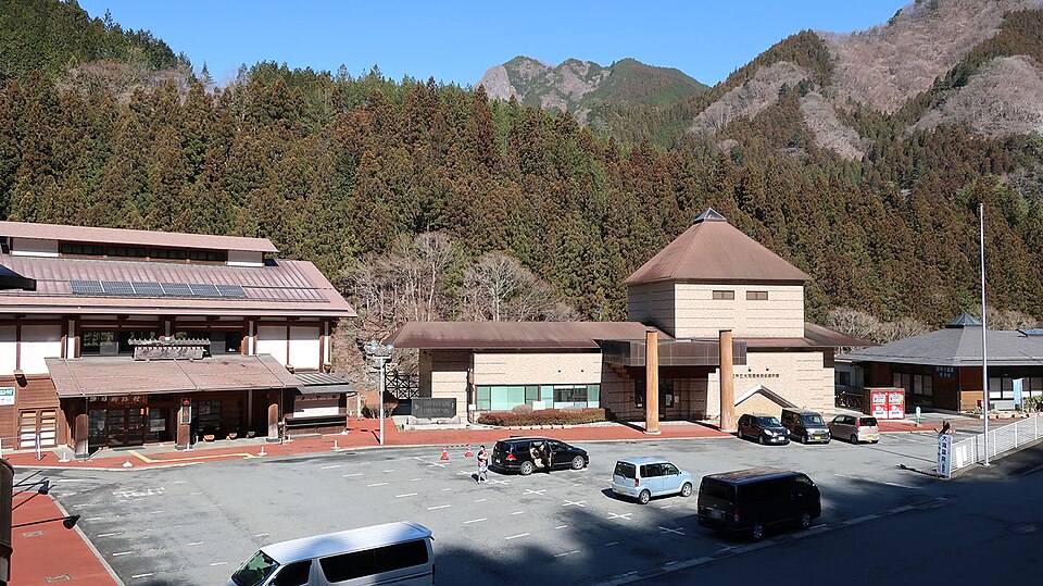 秩父市大滝振興会館
