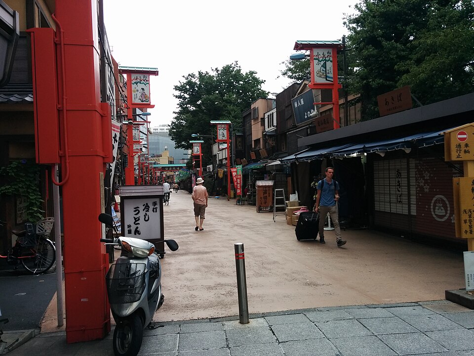 浅草仲見世商店街