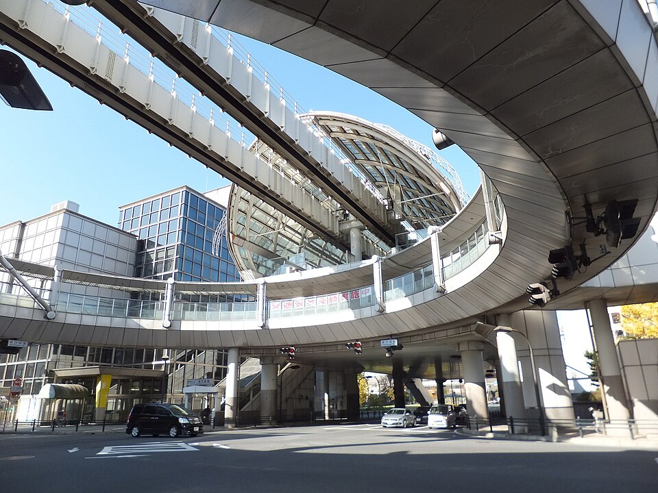千葉モノレール 県庁前駅