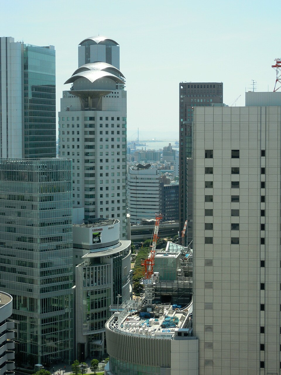 梅田サン広場