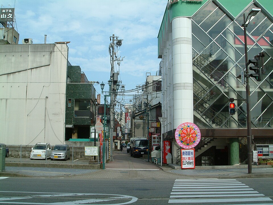 ローソン 高岡駅前店