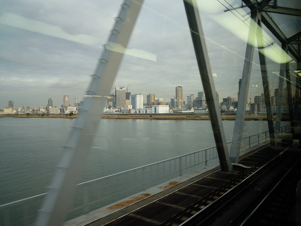 淀川右岸河川敷（下淀川橋梁上流側）