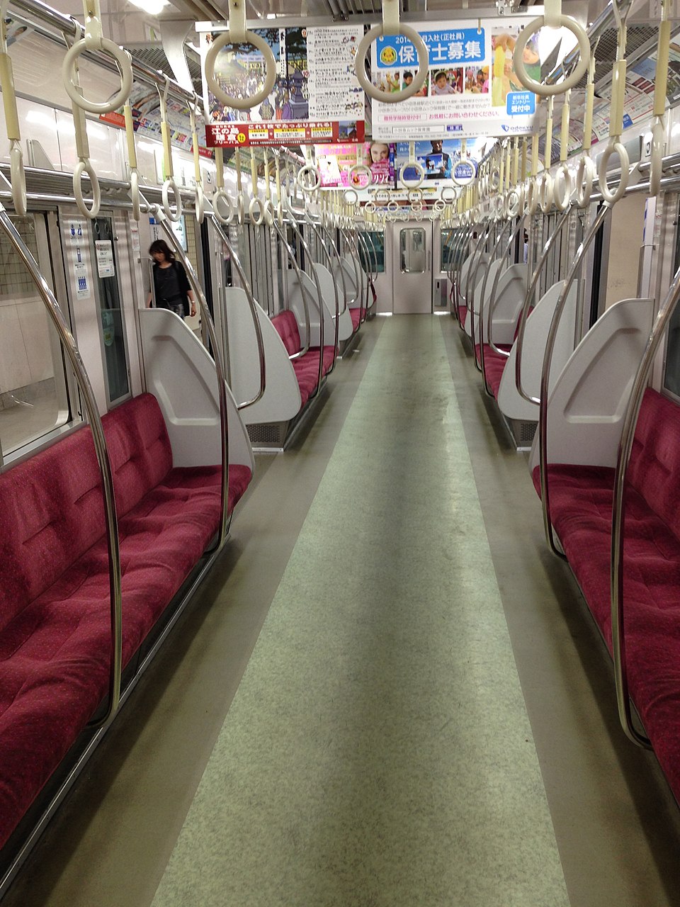 新宿サザンテラス小道