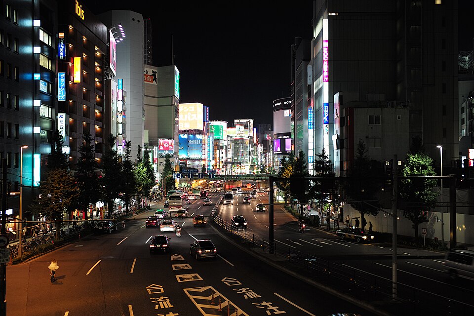 新宿駅南口