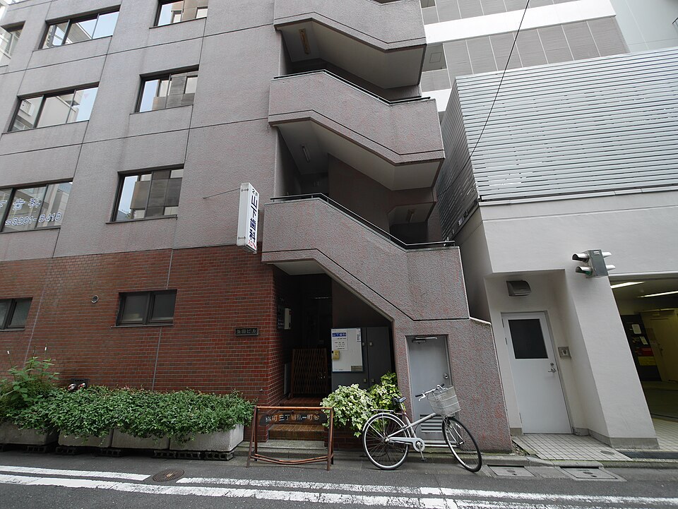 キンキン広場