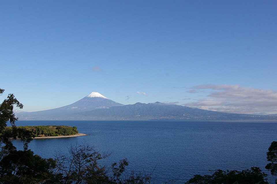S2-10 富士山ビュースポット西浦江梨