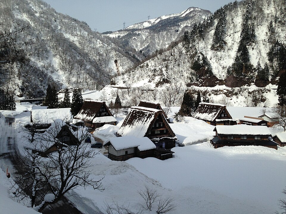 飛越峡合掌ライン