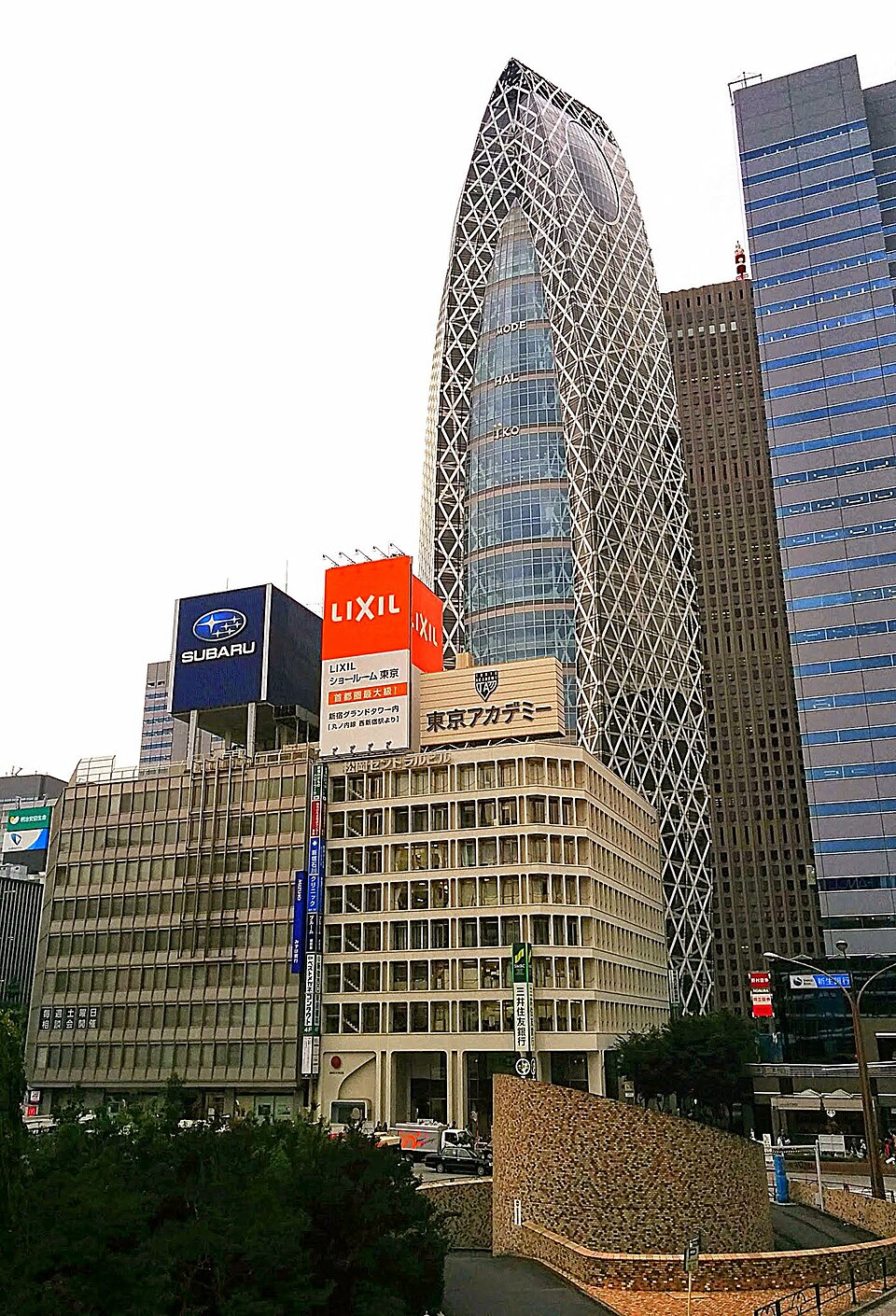 新宿駅西口