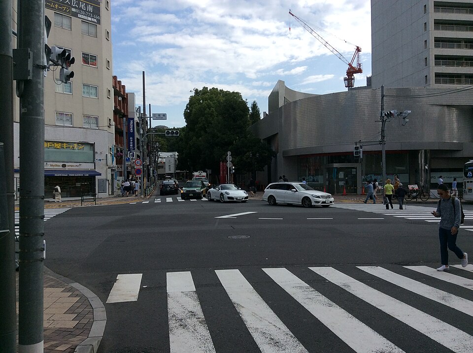 広尾湯前