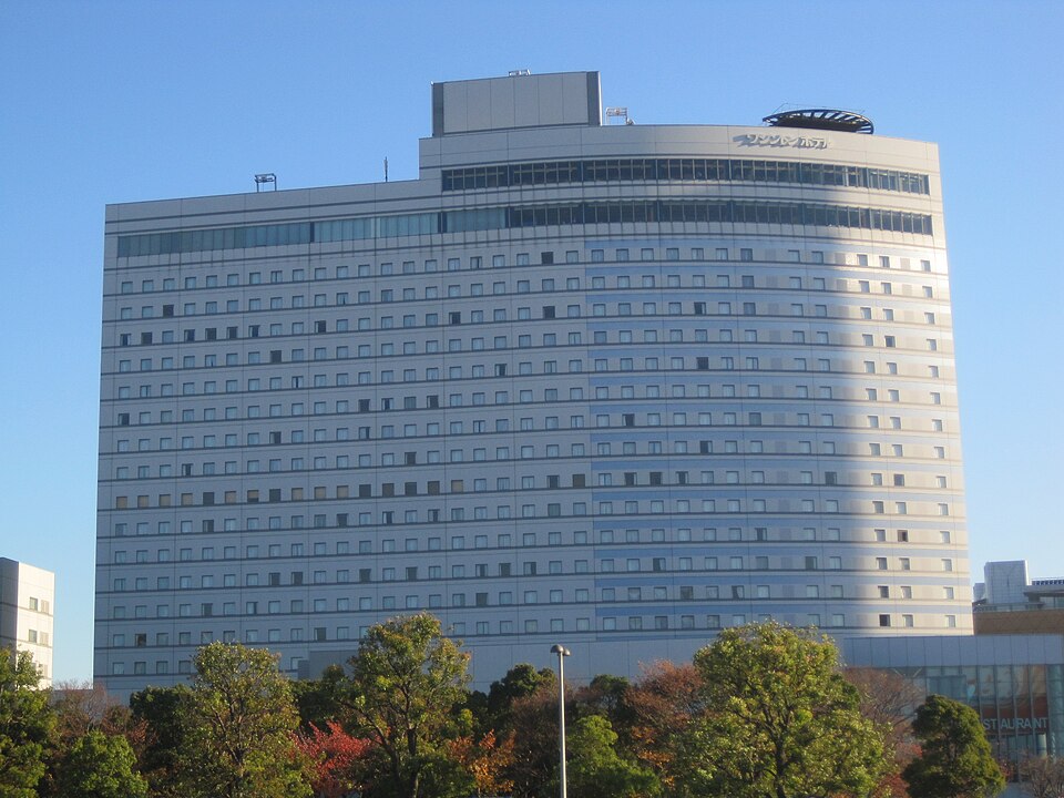 国際展示場駅前