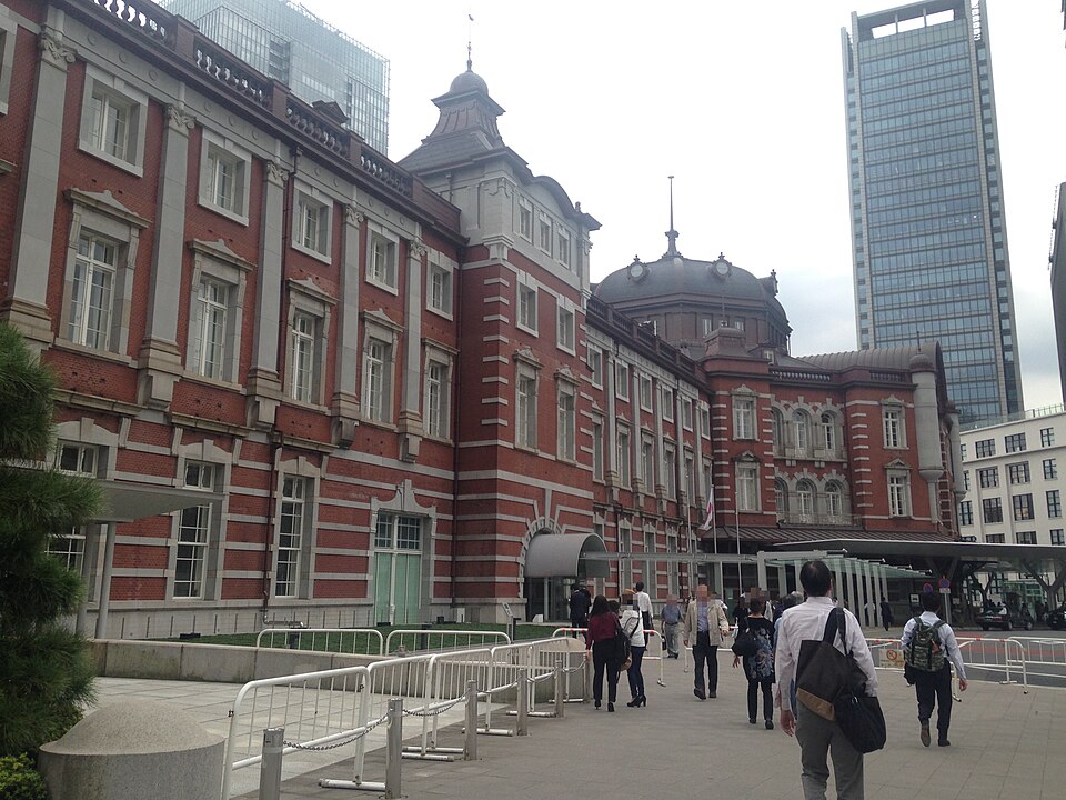 東京