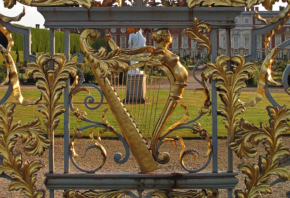 Hampton Court Maze