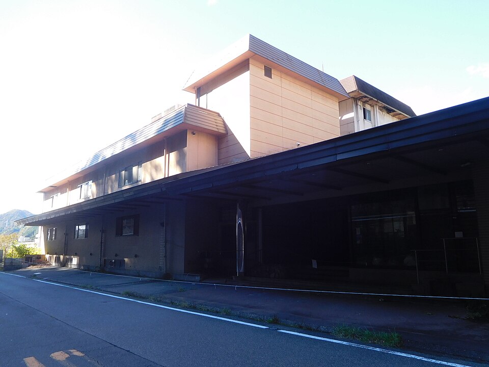 鬼怒の風穴　廃墟