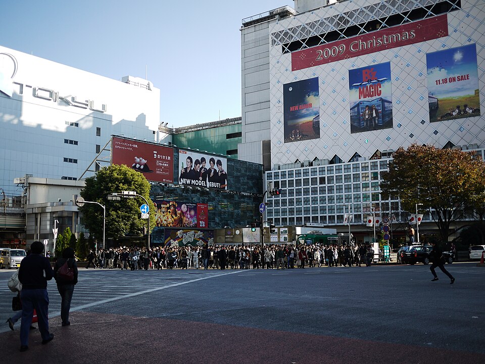 3話 SHIBUYA TSUTAYA前