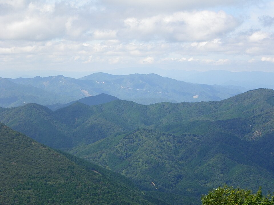 大江山（酒呑の一派本拠地）