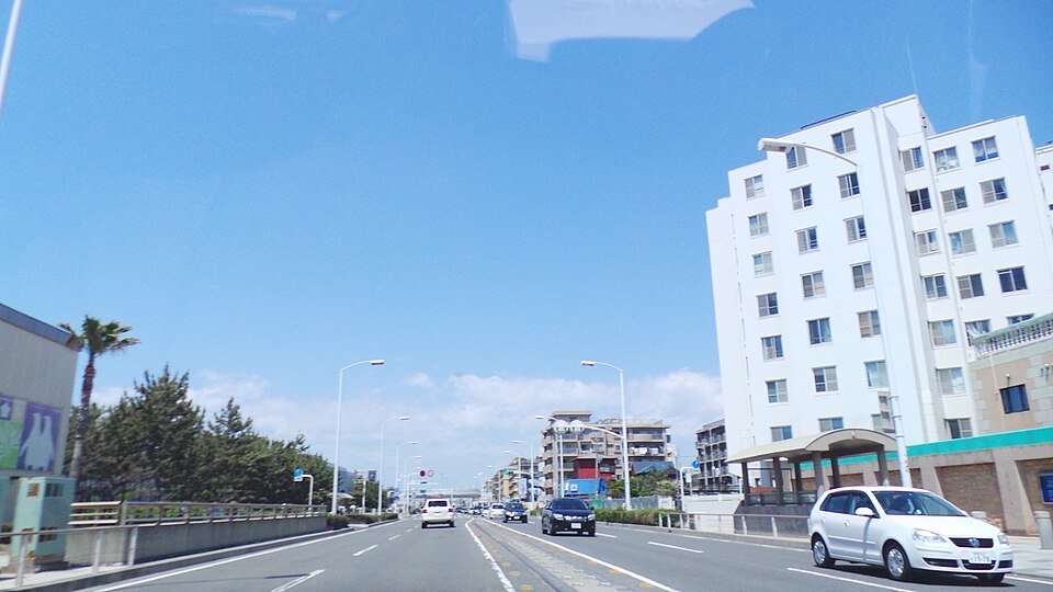カプリチョーザ 江ノ島店 前