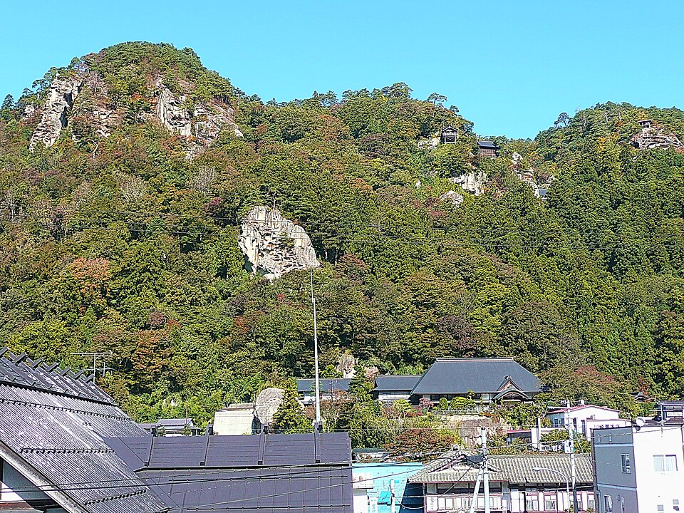 山寺駅