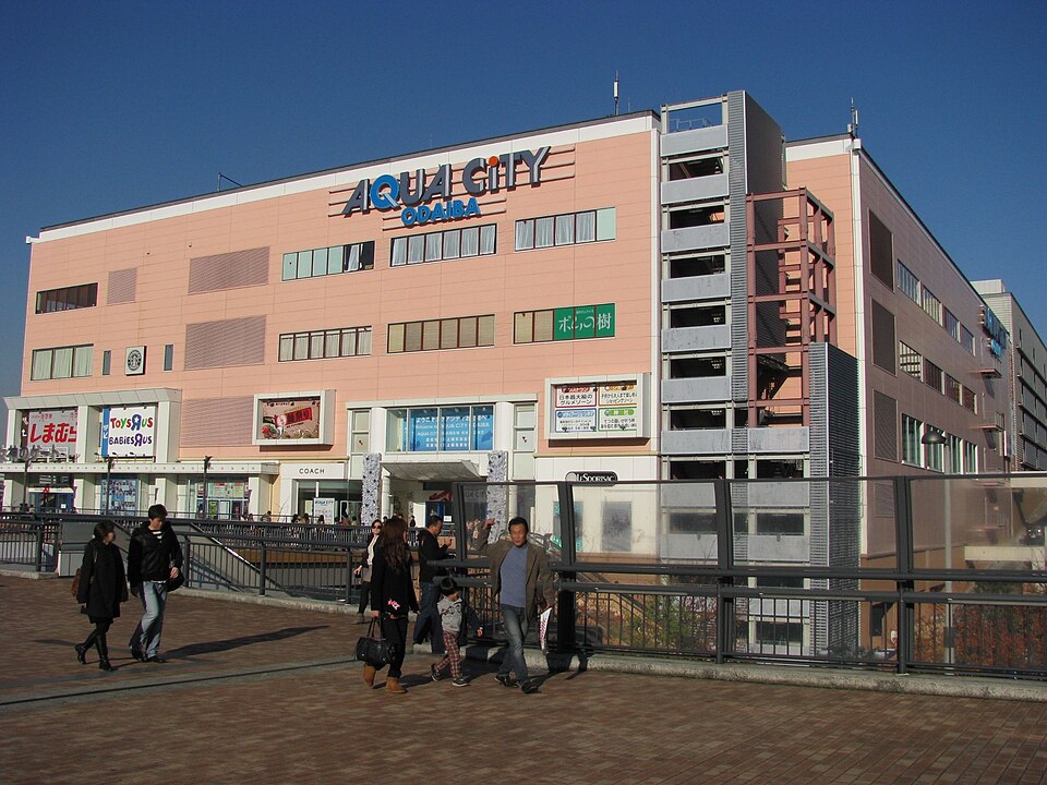 1Fトイザラス