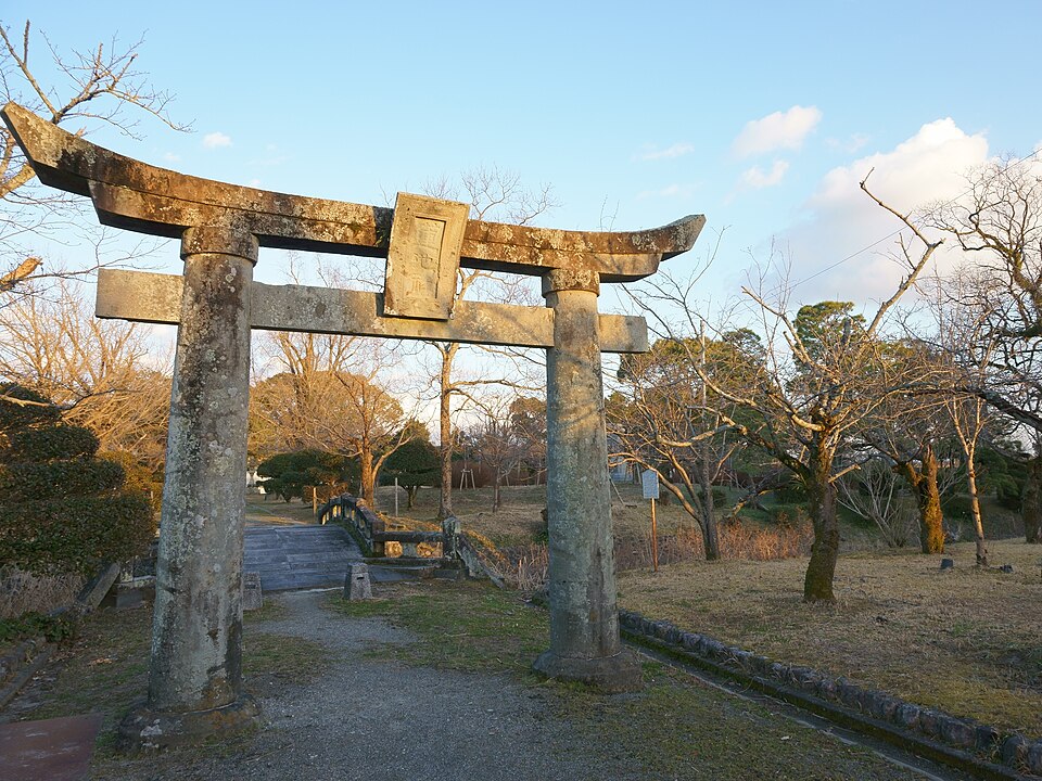 莲池社迹（东屋）