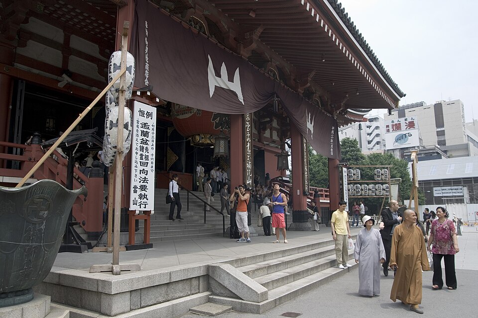 Senso-ji Hondo 浅草寺 本堂(観音堂)
