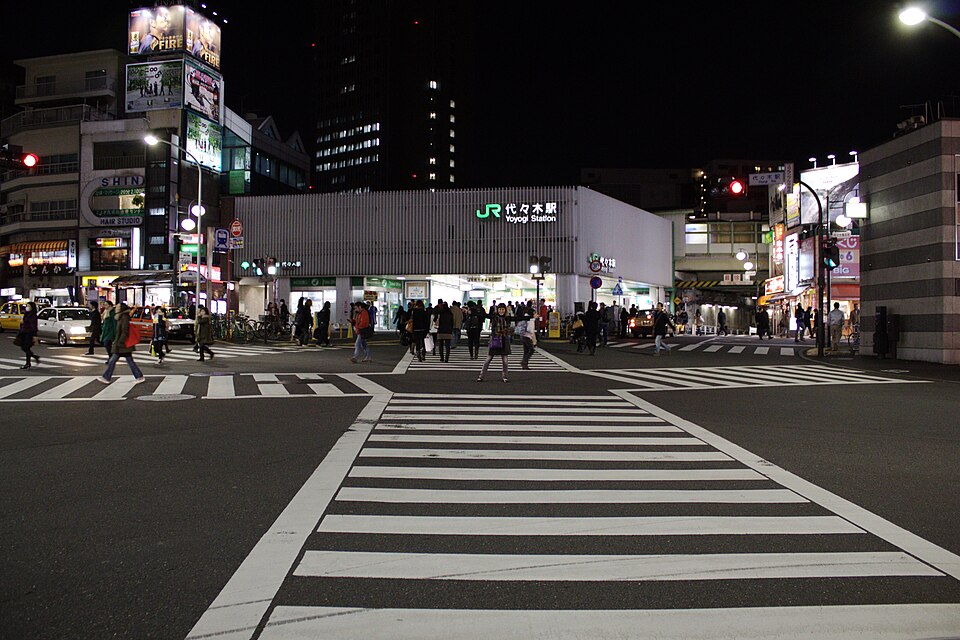 東京都渋谷区代々木駅